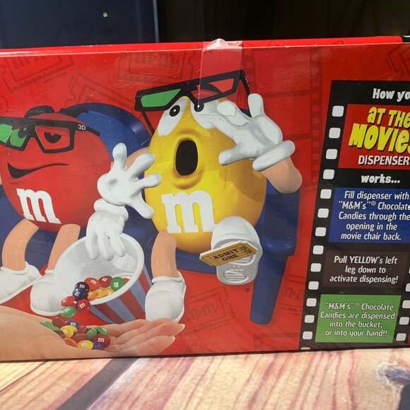 Vintage M&M 3D At The Movies Candy Dispenser - Picture 5 of 9